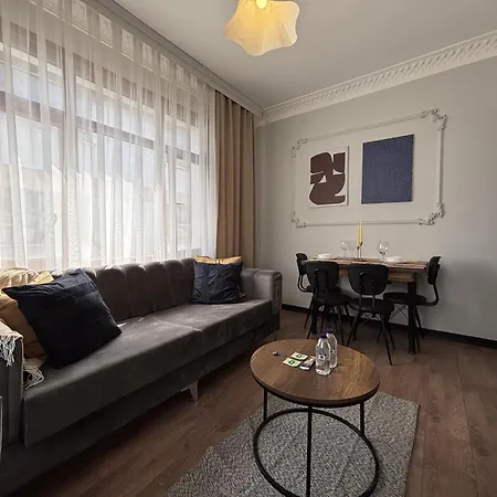Unique 1br W Hammam • Near Sishane - Galata Apartmán *